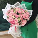 Bouquet of Roses and Lisianthus