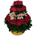 Floral design of 120 roses