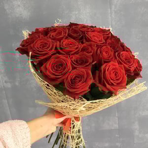 Bouquet '25 red roses'