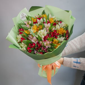 Bouquet of 35 alstroemerias mix