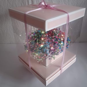 Flower box 'Gypsophila with Garland in Box "Delicate"'