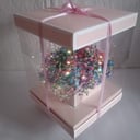 Gypsophila con Guirnalda en Caja "Delicada"