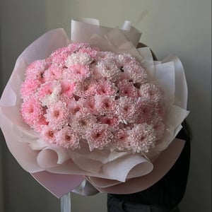 Bouquet '13 pink chrysanthemums in a package'