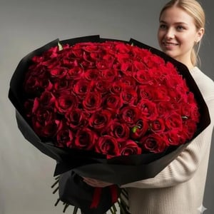 100 Red Roses Bouquet - Elegance