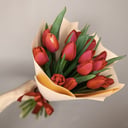 Ramo '17 tulipanes rojos'