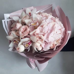 Bouquet 'Delicate hydrangea'