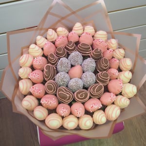 Bouquet of strawberries "Strawberry Delight"