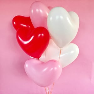 Additional '7 heart balloons'