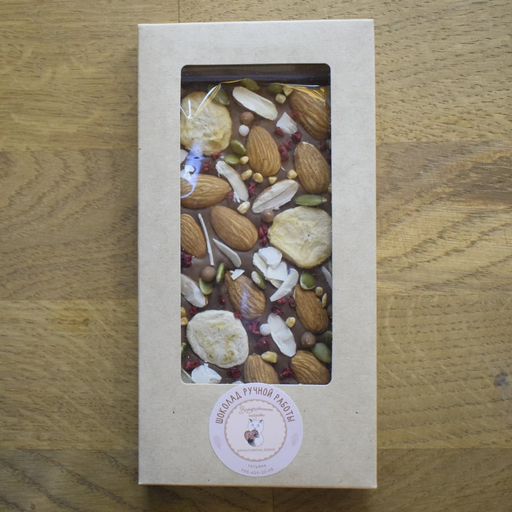 Chocolate bar "Nuts"