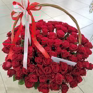 Flower basket '101 rose che dicono Ti amo'