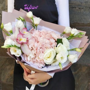 Blumenstrauß 'Liebevoller Blick'