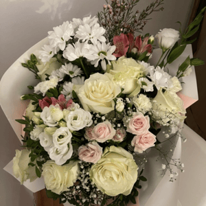Blumenstrauß 'Reine Romantik'