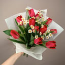 Ramo '11 tulipanes y margaritas'
