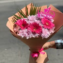 Bouquet of gerberas and chrysanthemums