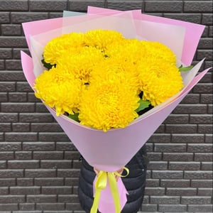 Blumenstrauß 'Leuchtend gelbe Chrysanthemen, 9 Stück.'