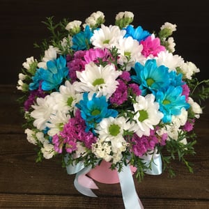 Hat box with flowers 'Box 1'