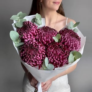 Delicate Chrysanthemum Bouquet Bigudi