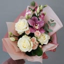 Blumenstrauß mit Orchidee