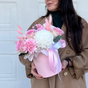 Hat Box of White Chrysanthemums and Roses
