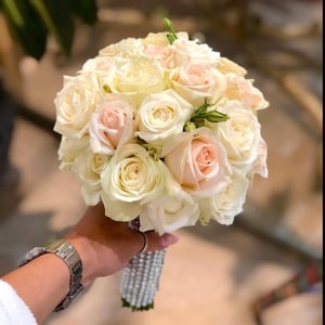 Ramo de novia con rosa