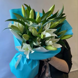 Blumenstrauß 'Lilienstrauß in Designer-Verpackung'
