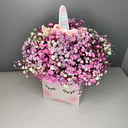 Flower box 'Gypsophila in a "Unicorn" Box'