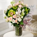 Au naturel: spray Roses and Orchids Cymbidium